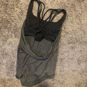 Lululemon tank